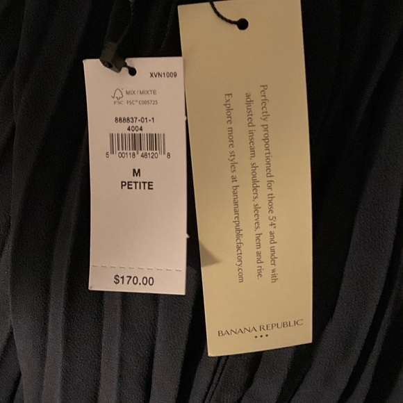Elegant Dark Navy Blue Pleated Maxi Dress - NWT!  Banana Republic Petite M - Picture 2 of 3